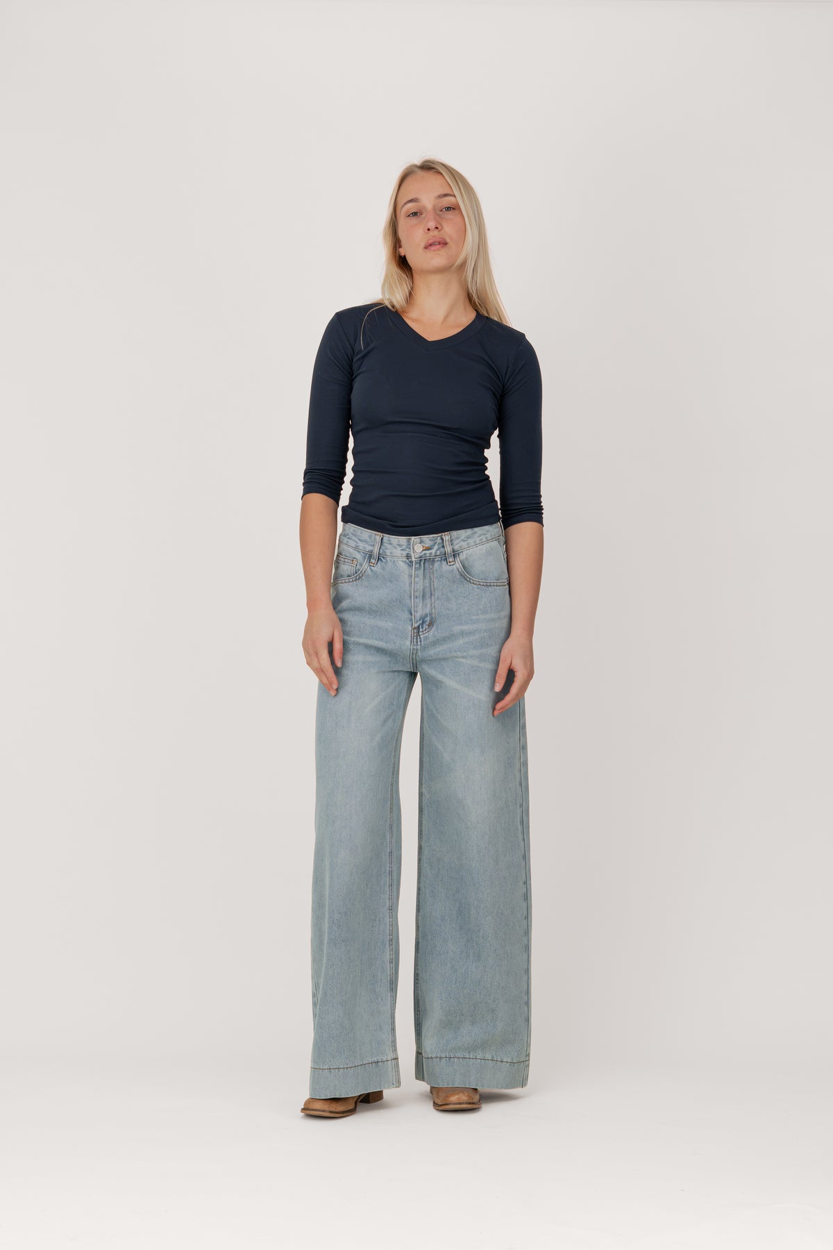 MODEL: 175 CM / Size M