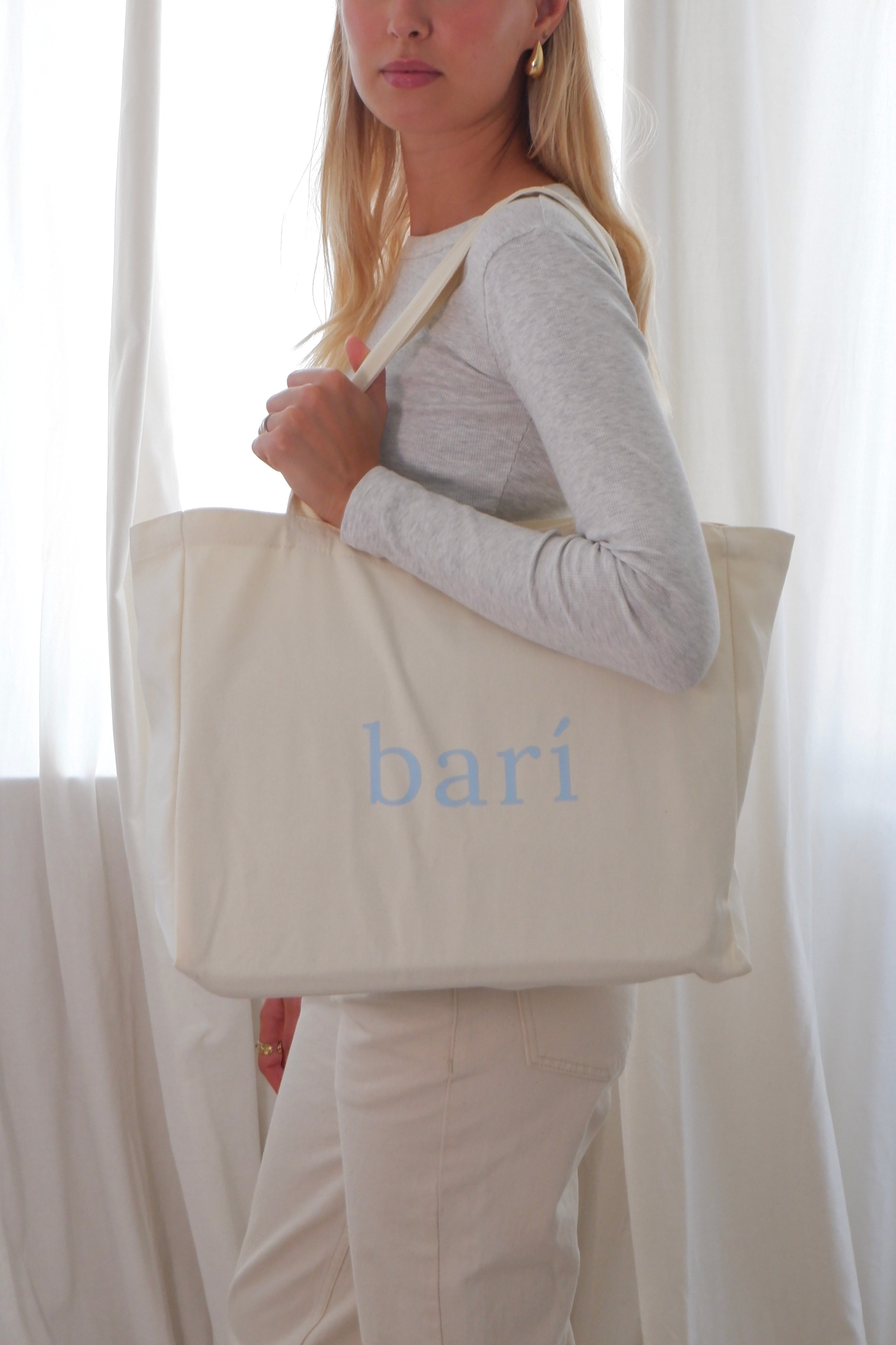 Barí Tote Bag