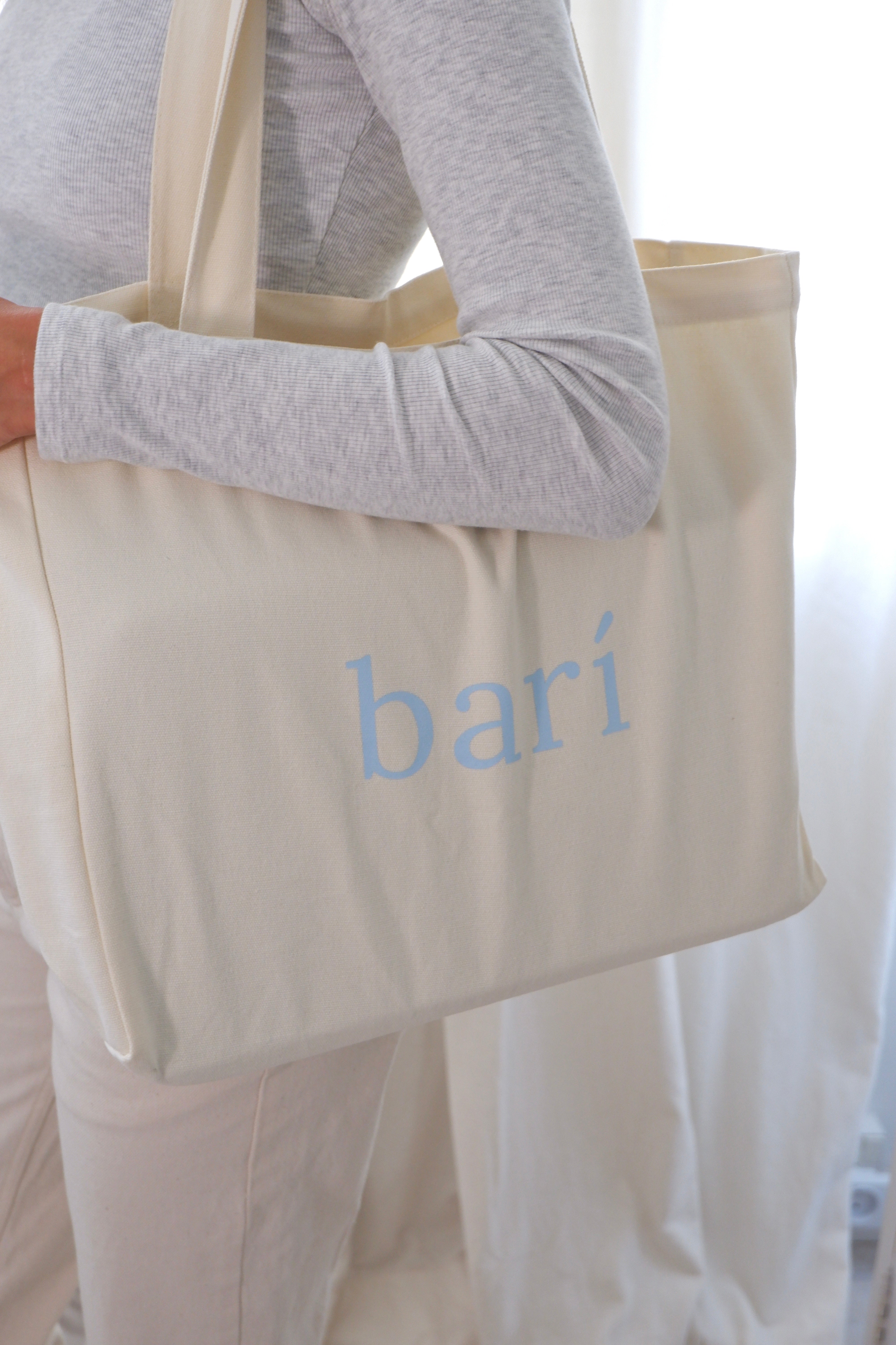 Barí Tote Bag