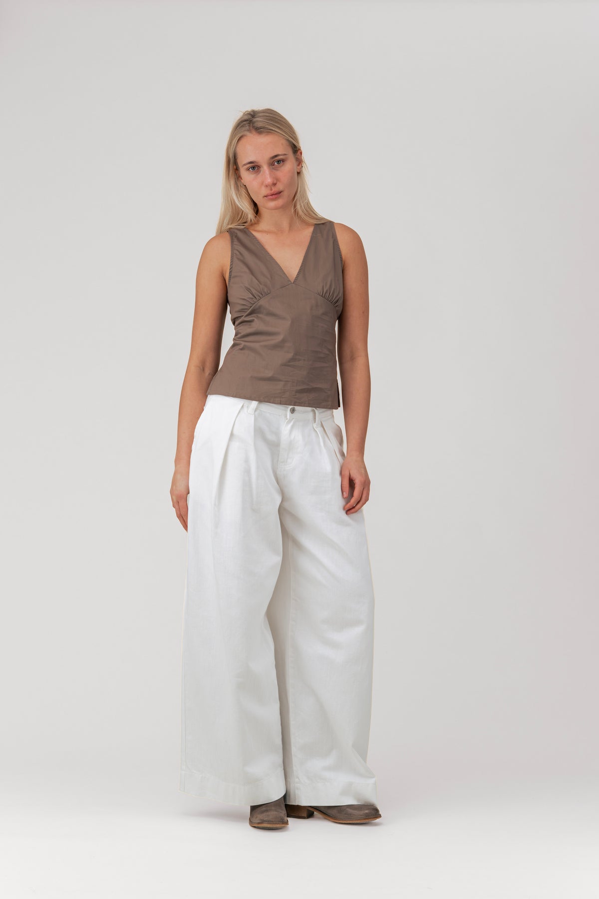 MODEL: 175 cm / Size S