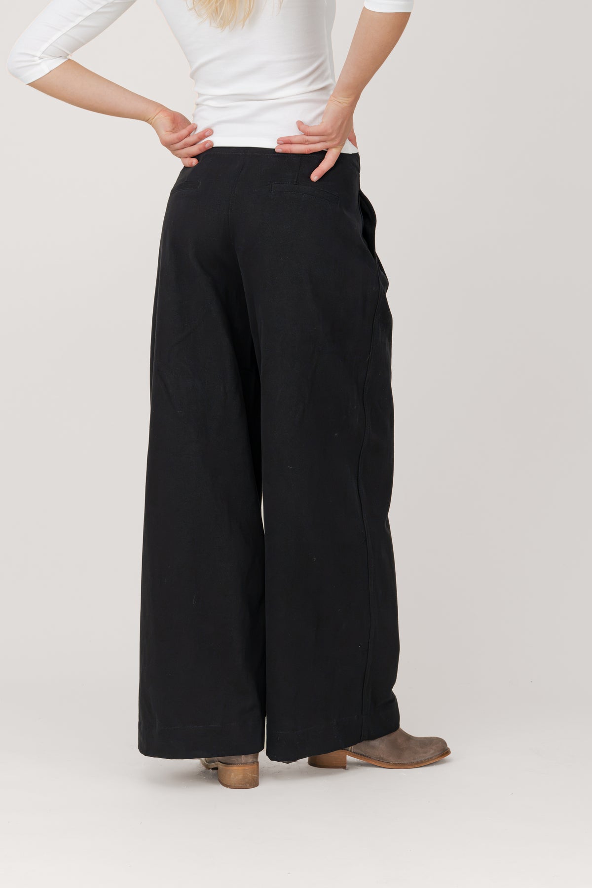 Lucca Pants