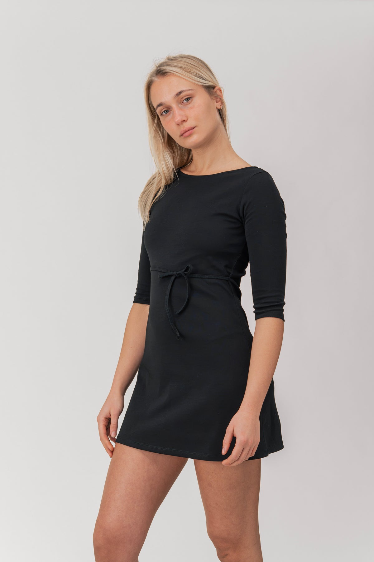 MODEL: 175 cm / Size S