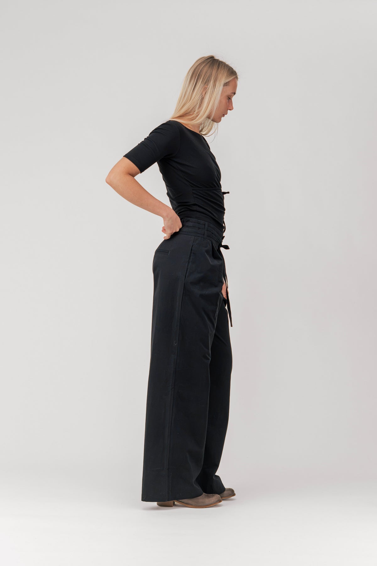 MODEL: 175 cm / Size M